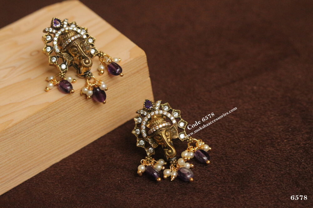 Ganesh antique studs