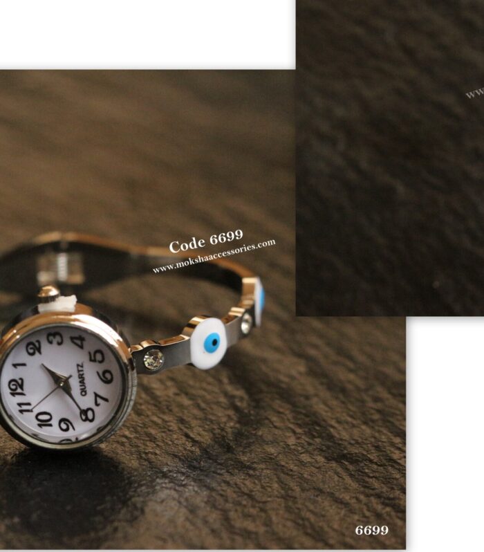 Silver watch open lock pattern