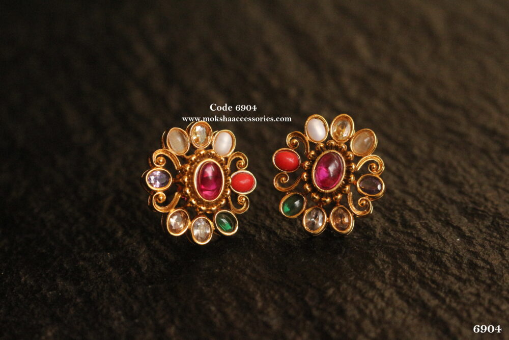 Navarathan studs