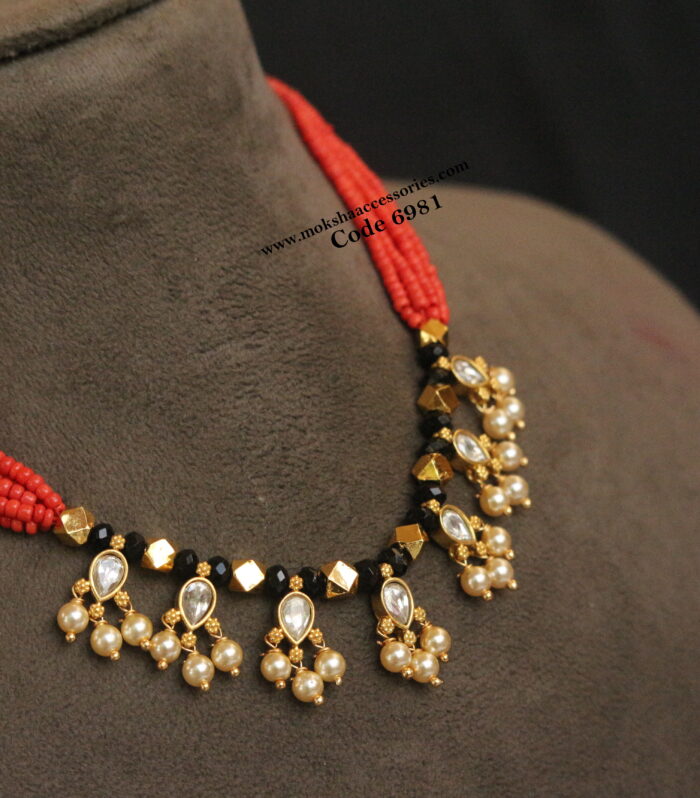 Jadaukundan pendants with gold balls and real coral beads choker