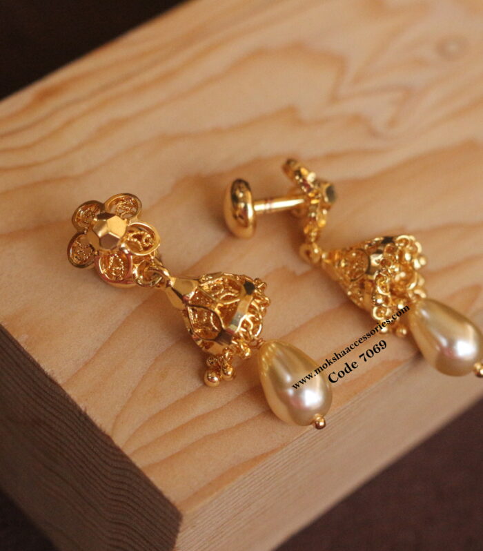 Gold jhumki with pearl drop