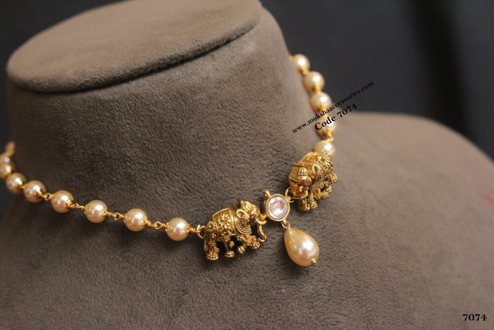 Elephant pendants with pearl choker