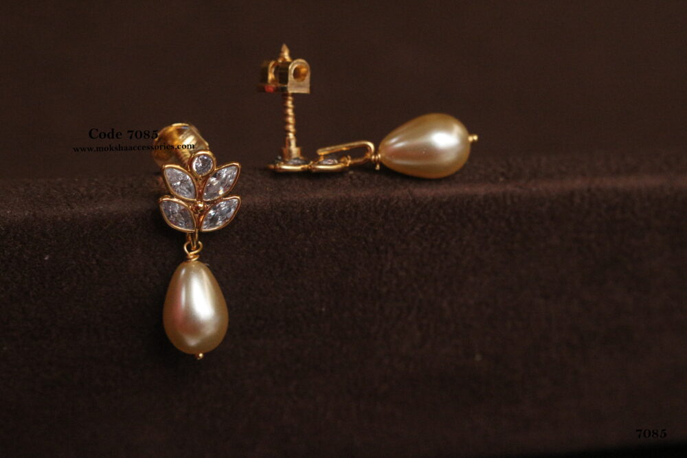 CZ earrings with sarvoski pearls