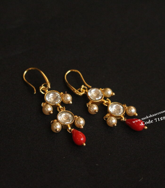 Jadaukundan earrings with real coral drops