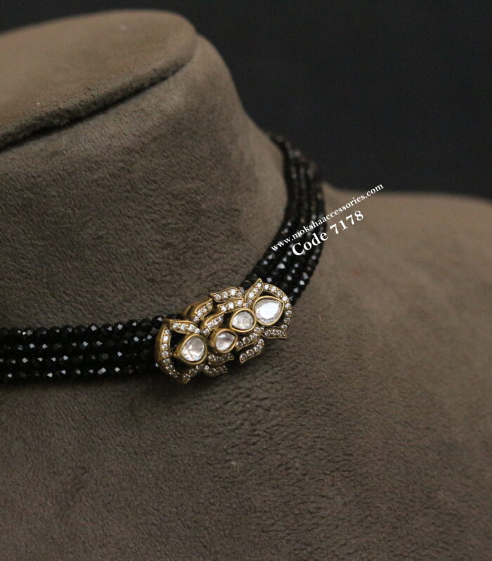 Lotus pendant with black beads choker