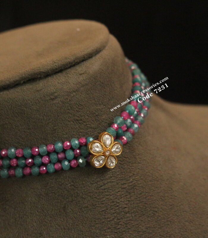 Jadaukundan pendant with cz crush beads