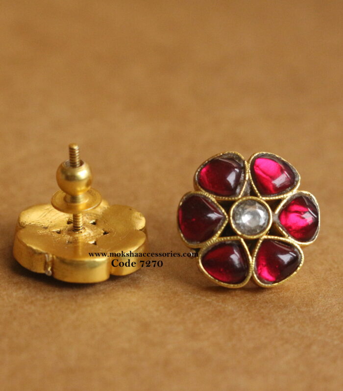 Jadaukundan ruby studs