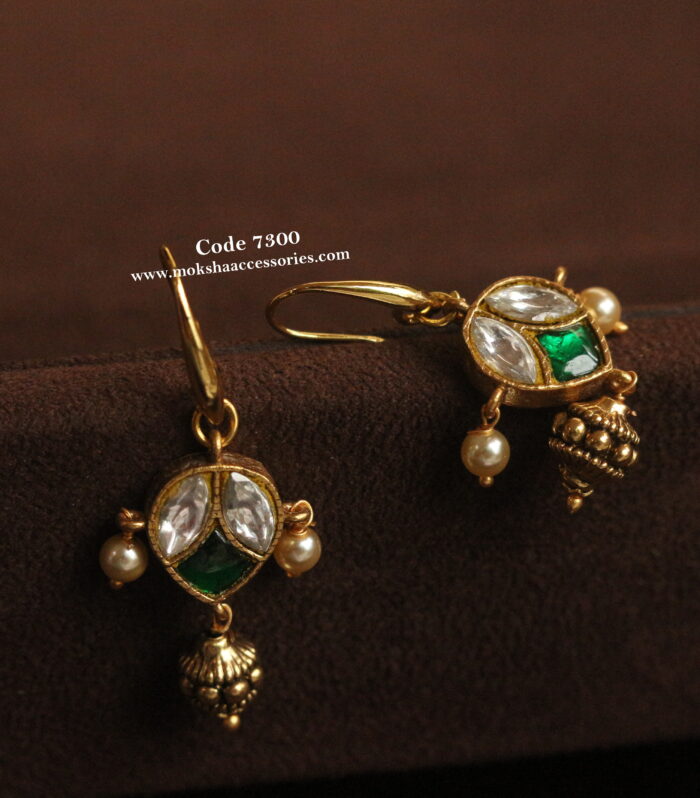 Jadaukundan earrings