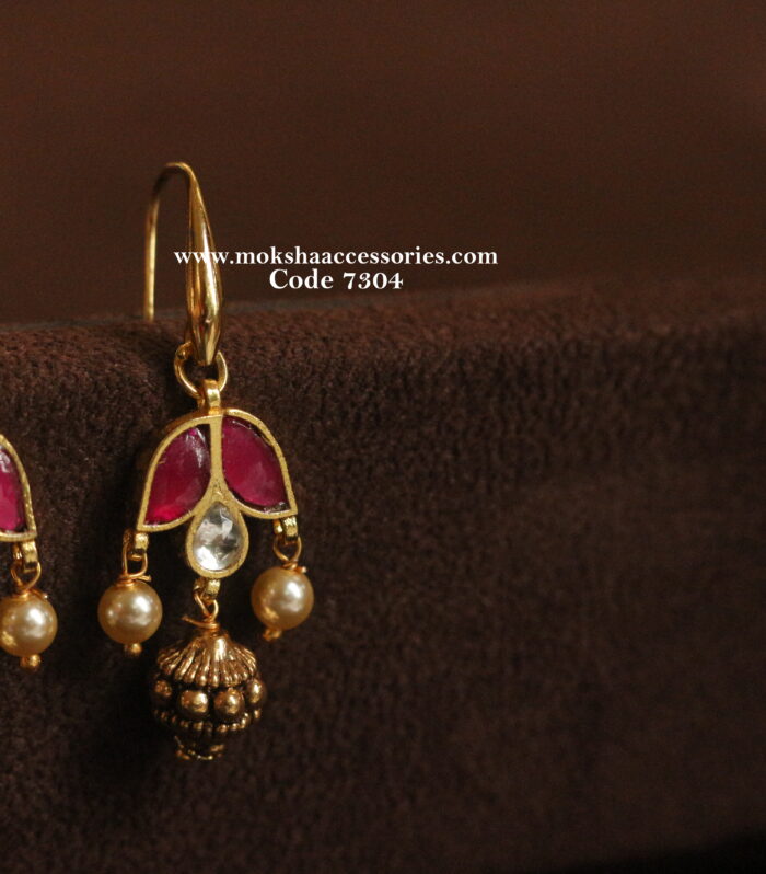 Jadaukundan earrings