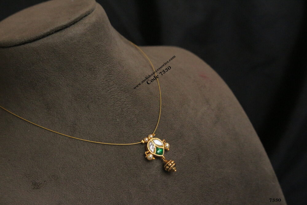 Invisible chain with jadaukundan pendant