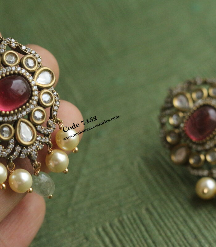 kundan studs