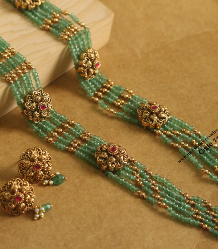 Emerald haram with studs