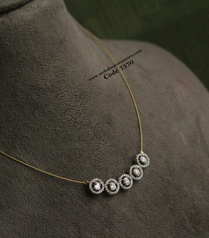 CZ pendant with invisible chain