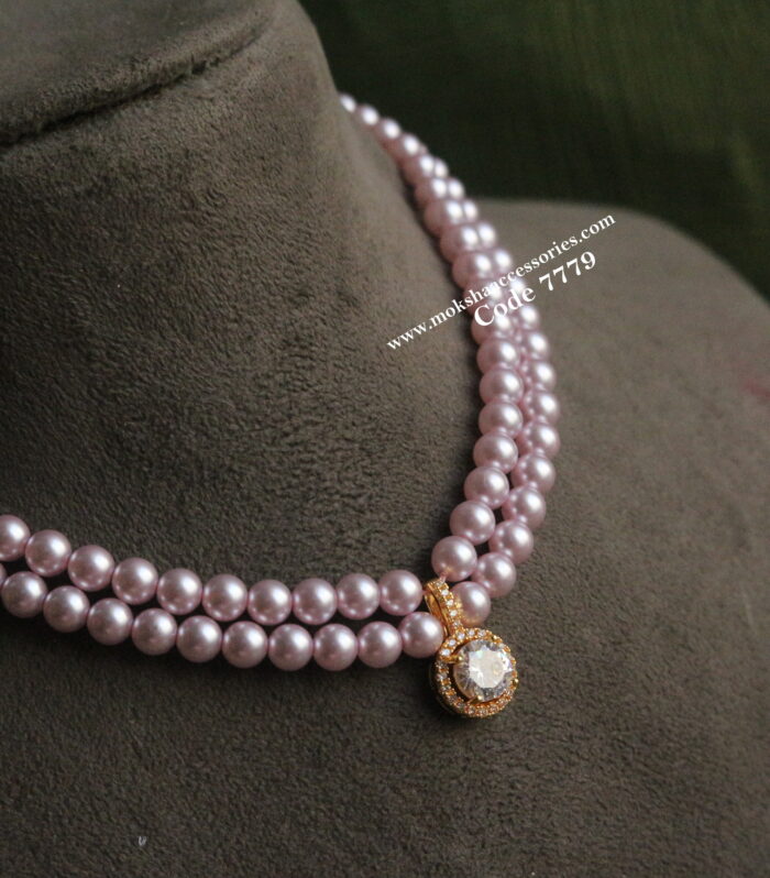 CZ diamond alike pendant with pearls