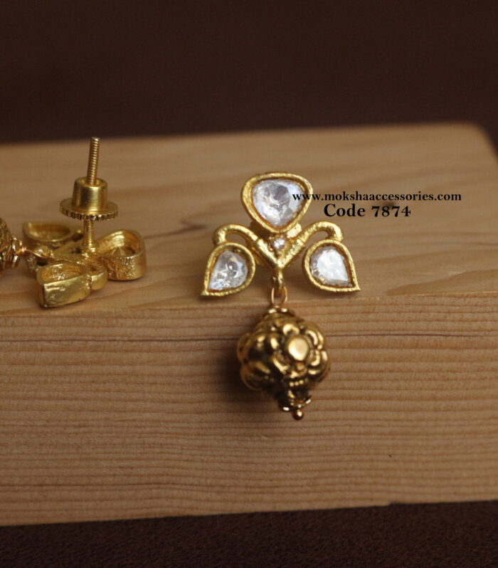 Jadaukundan earrings with back screw