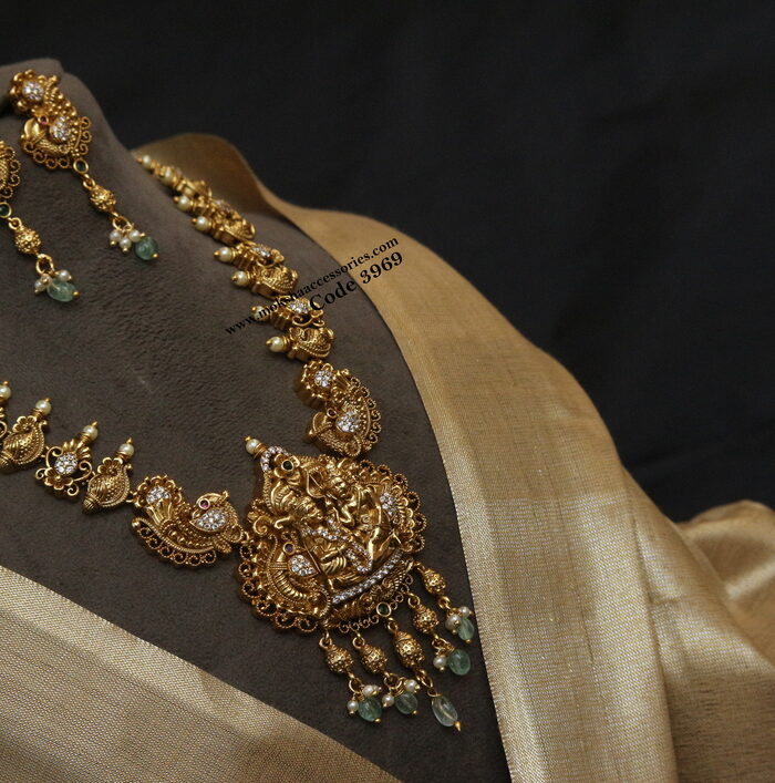 Shiv parvathi pendant neckset with antique gold