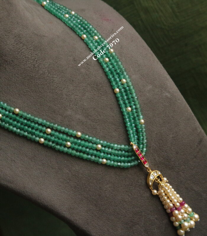 Emerald beads and sarvoski pearl mala with jadaukundan pendant