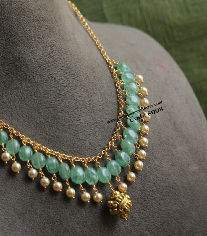 Gold chain with real emerald beads and sarvoski pearls