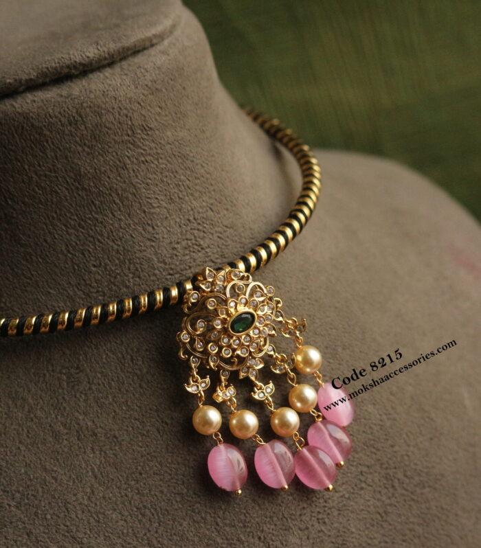 CZ gold pendant with hasli