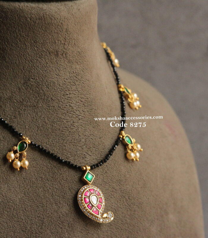 Jadaukundan black beads