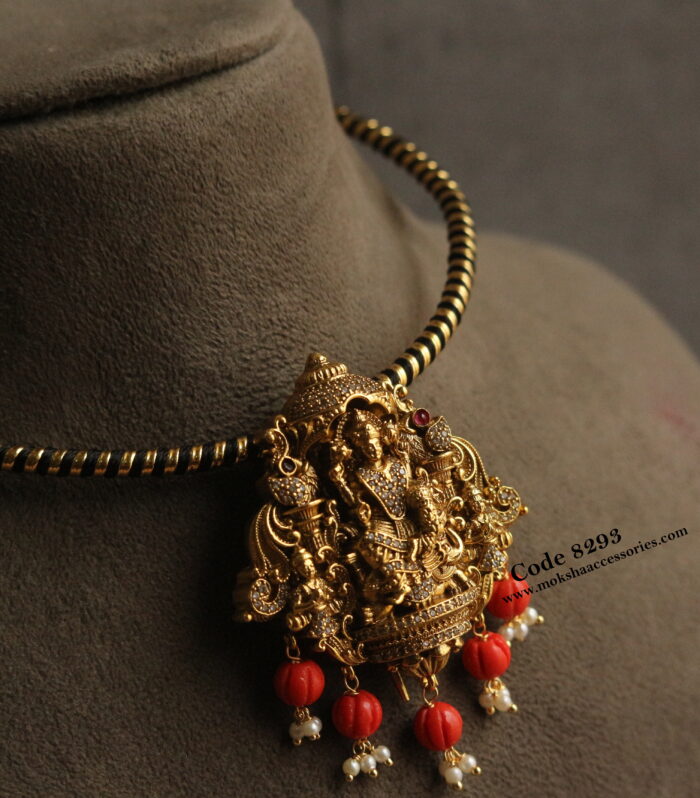 Lakshmi devi pendant with hasli