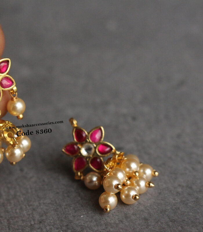 Jadaukudan jhumki with gold butta and sarvoski pearls