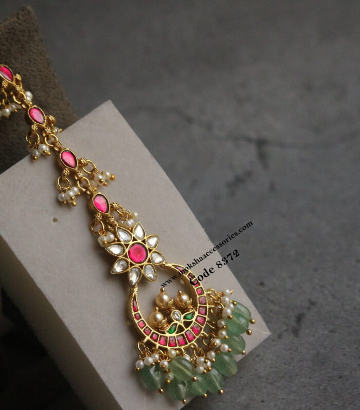 Jadaukundan maang tika