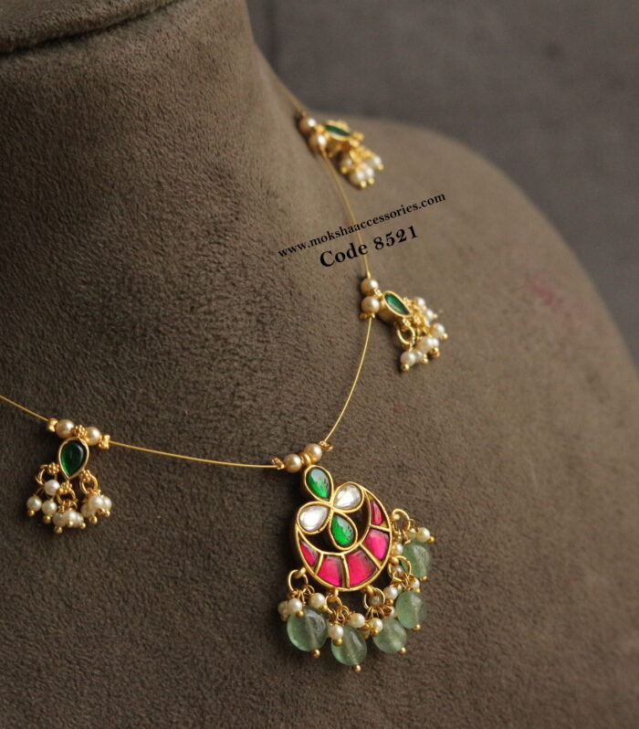 Jadaukundan pendants with invisible chain