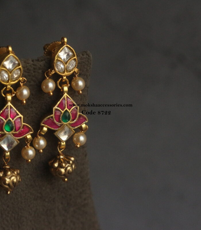 Jadaukundan earrings with antique gold drop and sarvoski pearl drops