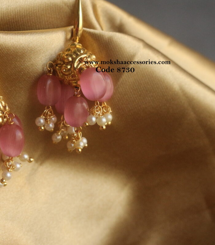 Antique gold ball earrings with monalisa beads and pearls