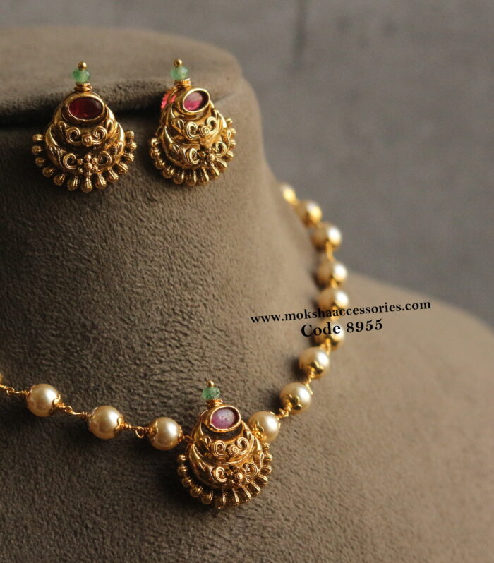 Nakshi choker set with ruby stone