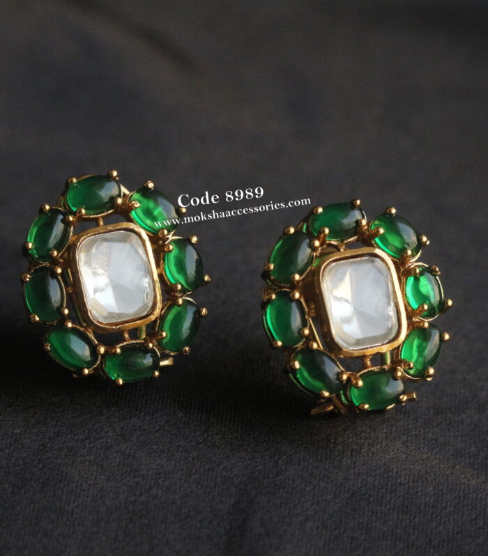 Emrald stone kundan studs