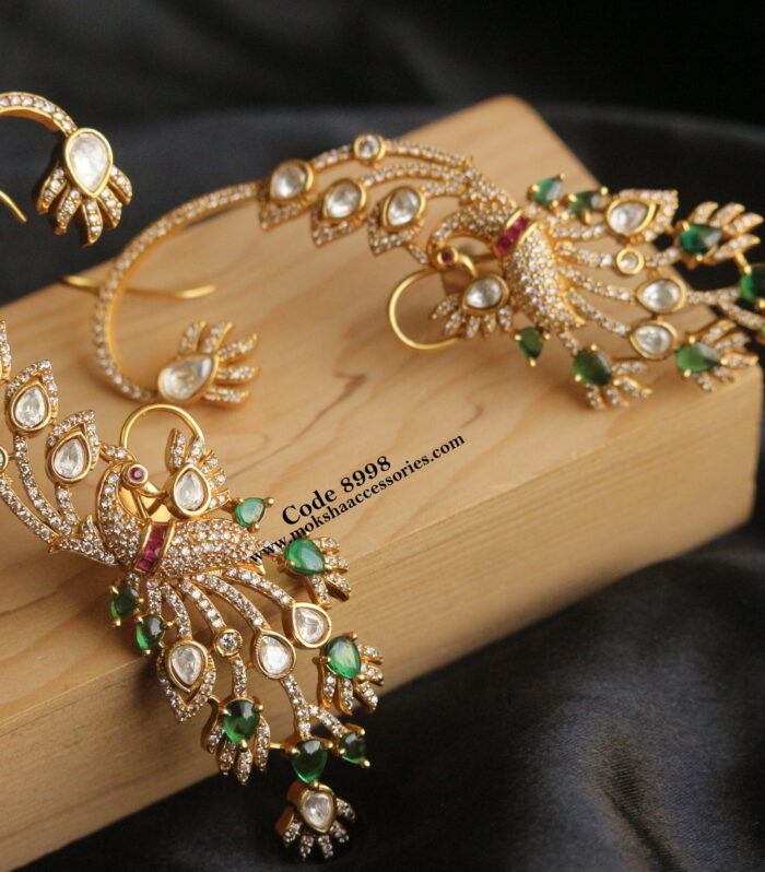 GJ ear cuffs with multicolor stone