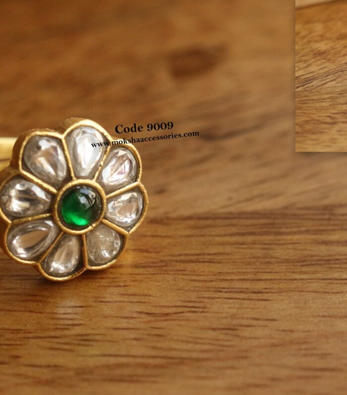 Jadaukundan adjustable finger ring