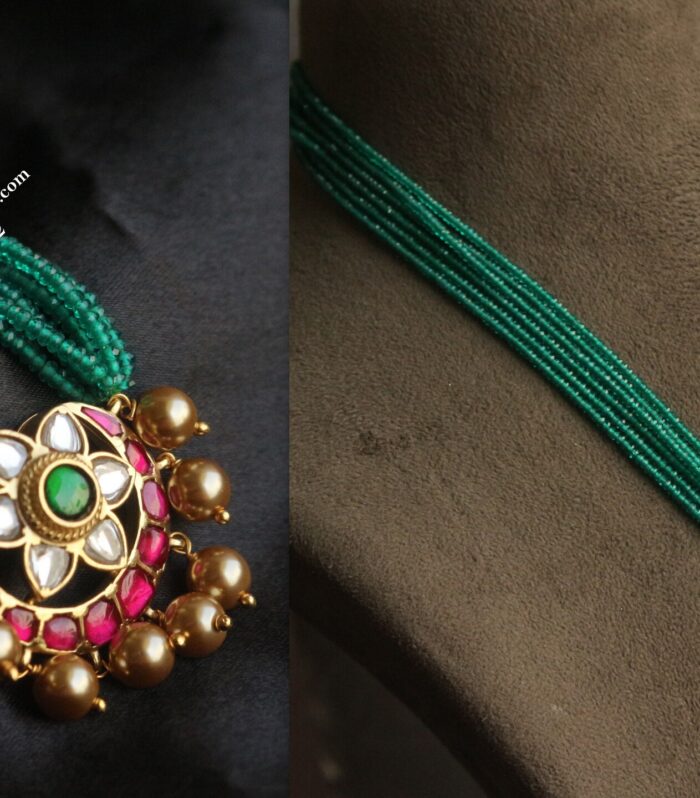 Jadaukundan pendant with emerald real beads