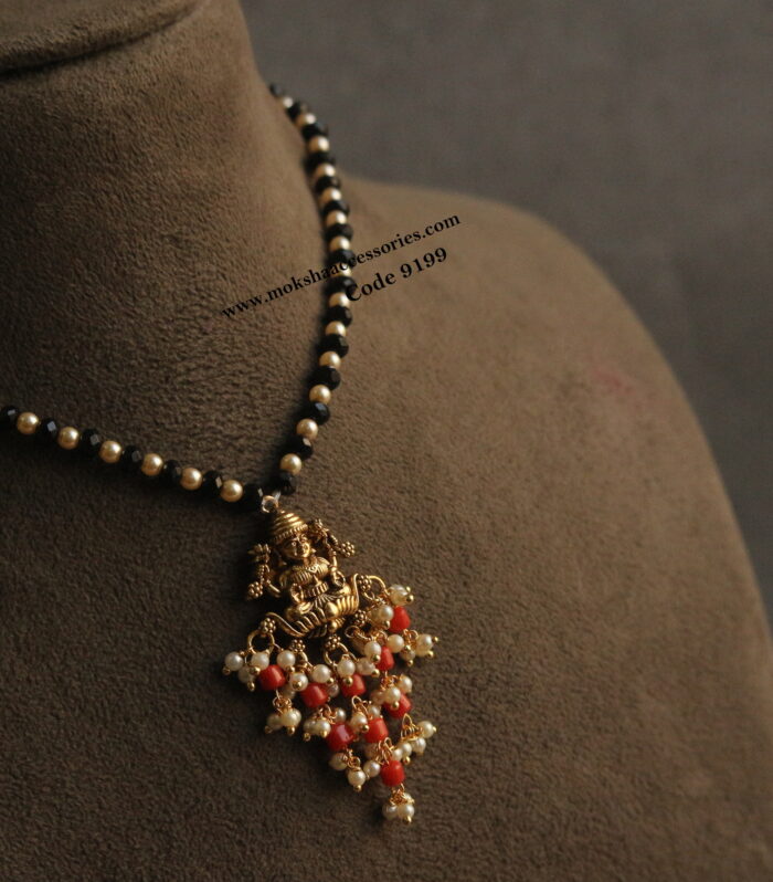 Nakshi lakshmi devi pendant with black beads and sarvoski pearls