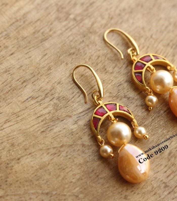 Jadaukundan earrings