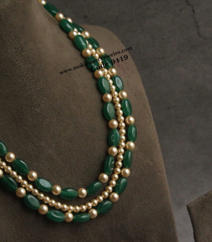 Emerald beads and sarovksi pearls mala