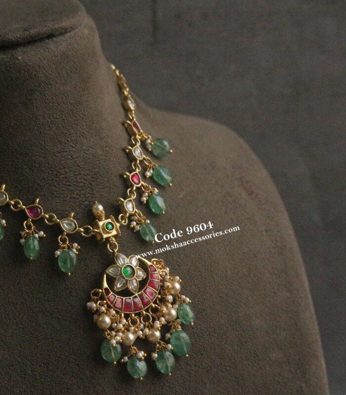 Jadaukundan necklace