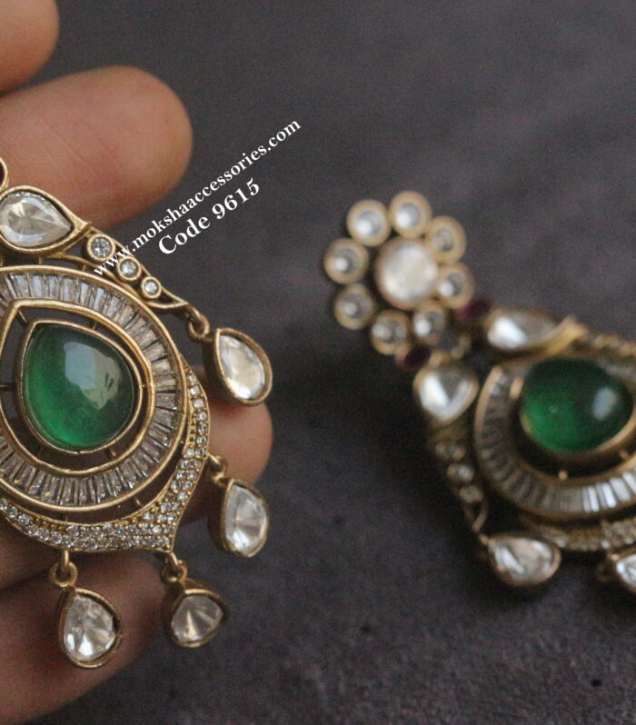 Emerald and glass stone earrings