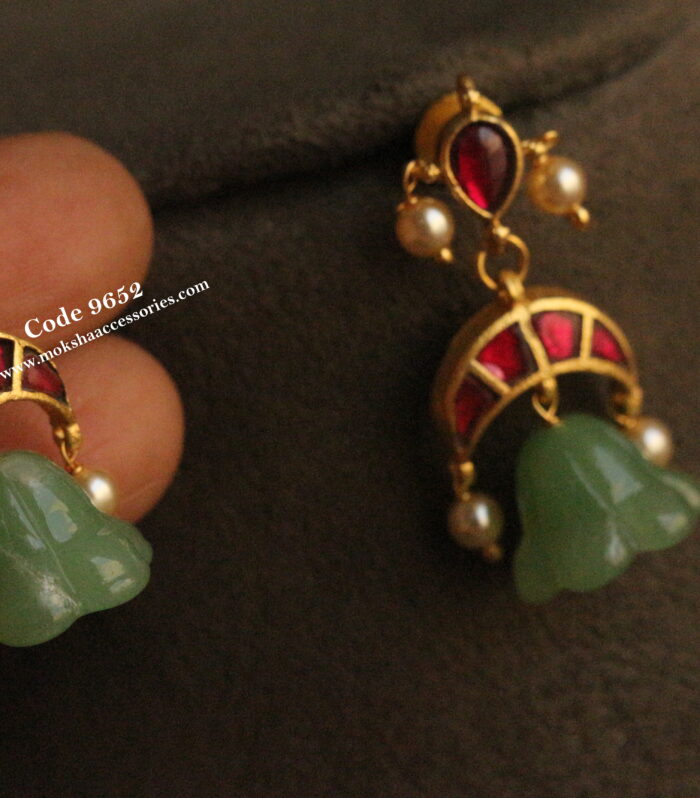 Jadaukundan jhumki with glass jhumki