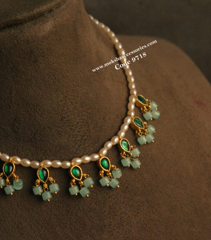 Rice pearls with jadaukundan pendants
