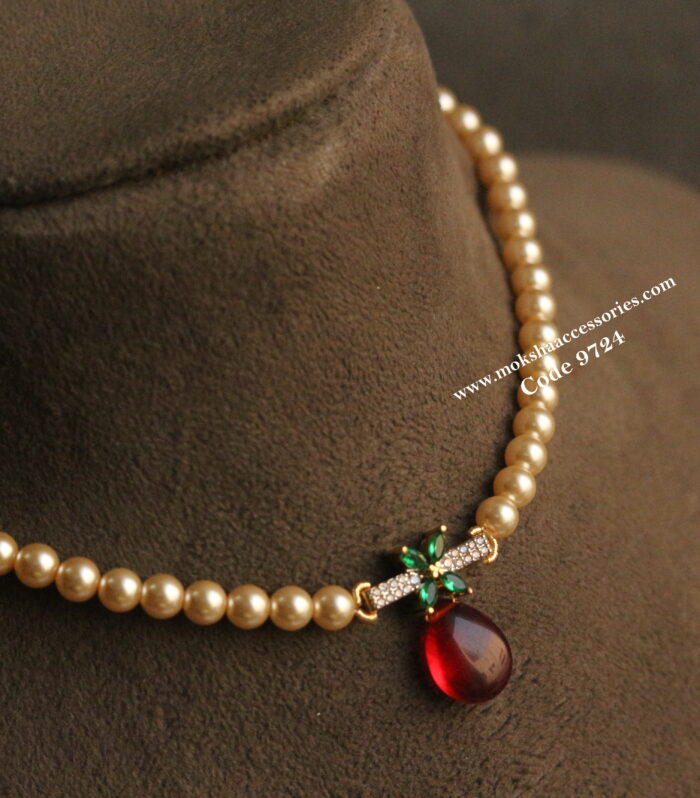 CZ pendant with sarovski pearl necklace