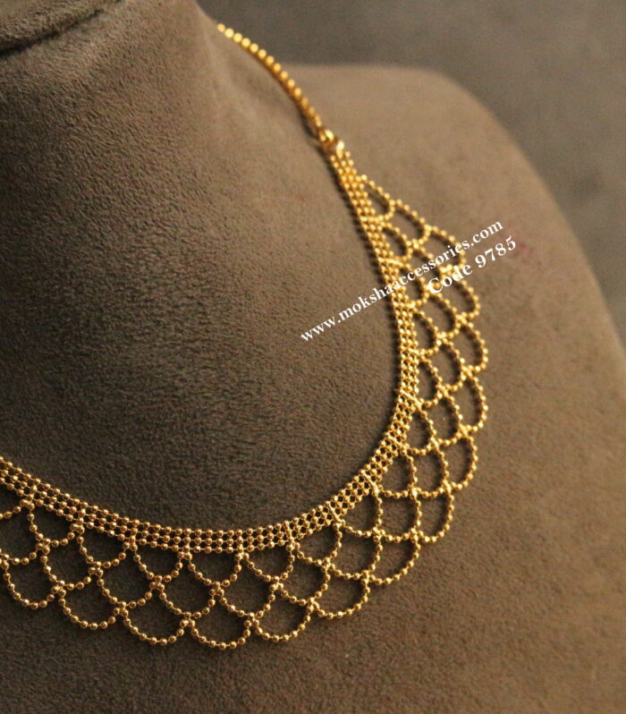 Gold jali necklace