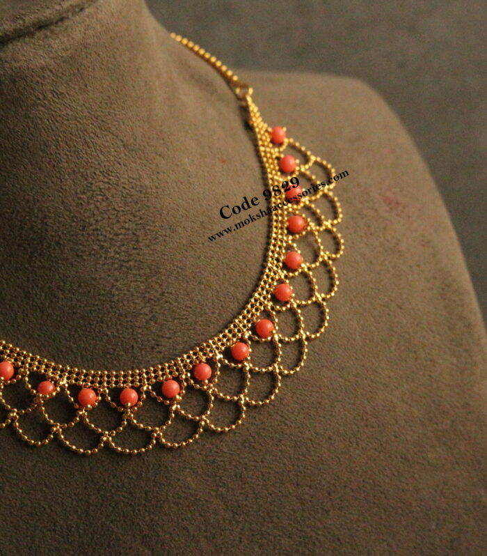 Gold chain with corals necklace