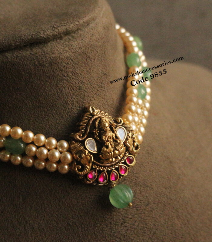 Nakshi jadaukundan choker with sarvoski pearls and strawbery beads