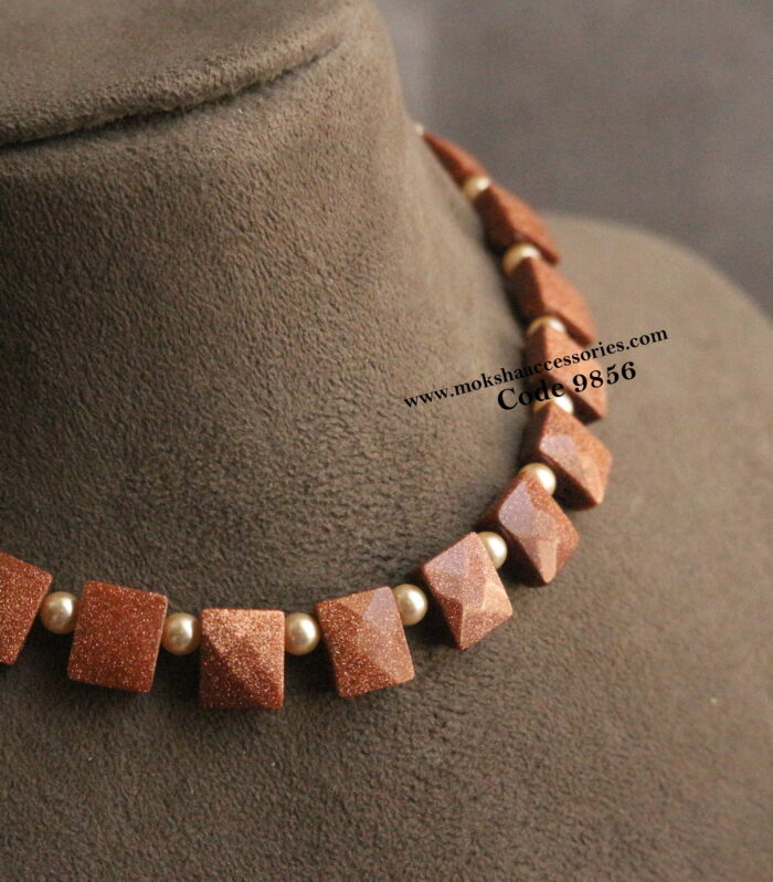 Natural sun stone thumbled choker with sarvoski pearls