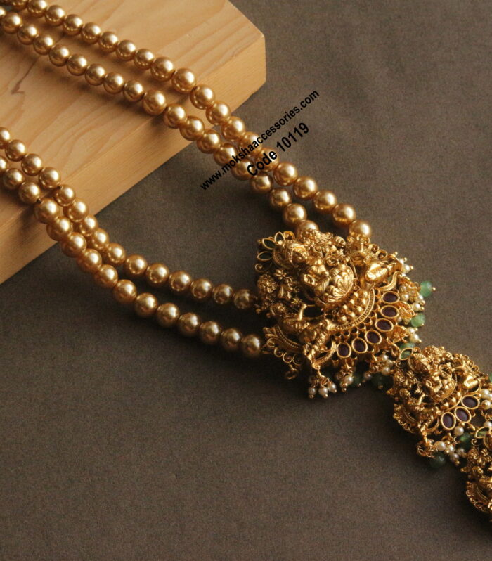 Nakshi pendant with sarvoski pearl mala