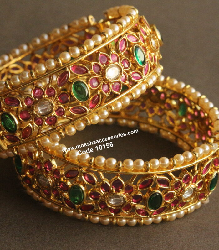Kundan open pattern bangles set of 2 (Available in 2.6)