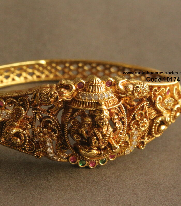 Nakshi open pattern bracelet